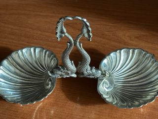 Almendrero Entremesero de Alpaca vieiras y peces