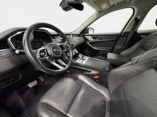 Jaguar F-Pace 2.0D I4 204PS AWD Auto MHEV R-Dynamic SE