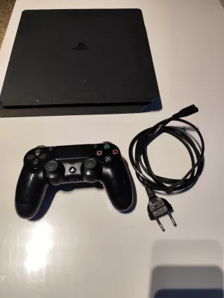 PS4 Slim Negra + Mando + Juego 2K23