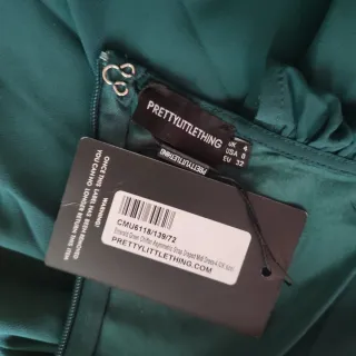 Vestido verde PrettyLittleThing Talla 32