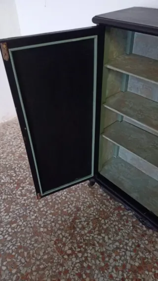 Aparador Restaurado Único