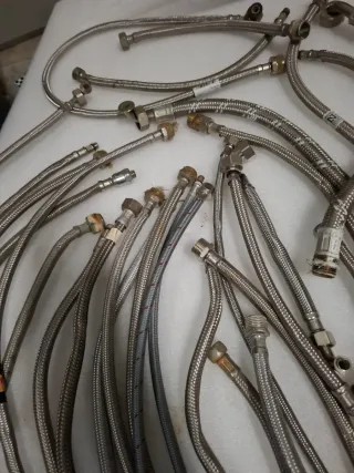 Lote latiguillos flexibles fontanería