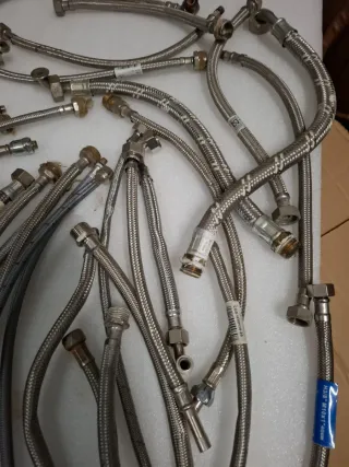 Lote latiguillos flexibles fontanería