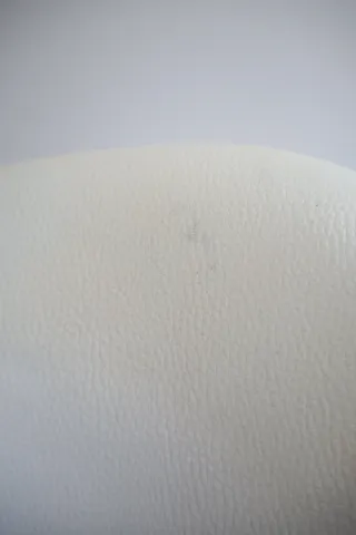 Taburete ergonómico giratorio con respaldo