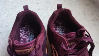 Deportivas Skechers Granates Talla 37 más regalo