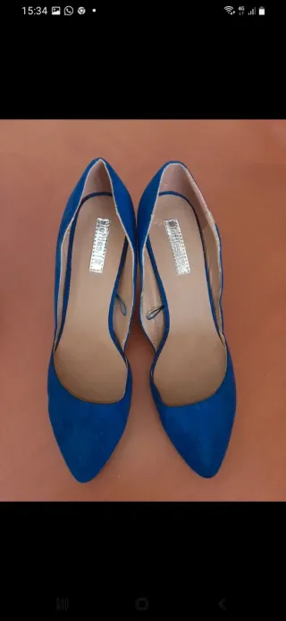 Zapatos de tacón azules talla 38