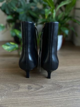 Botines piel Gino Rossi negros