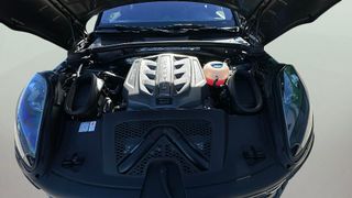 Porsche Macan Turbo Performance Package 324 kW (440 CV)