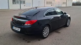Opel Insignia 2011