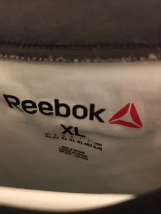 Camiseta UFC Conor McGregor Reebok Negra/Verde