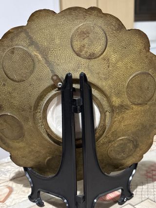 Plato decorativo antiguo latón