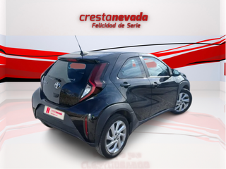 Aygo X Cross - DESDE 228€/MES ¡SIN PAGAR ENTRADA!