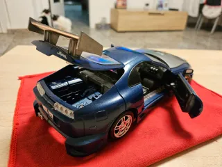 Coche de juguete Toyota