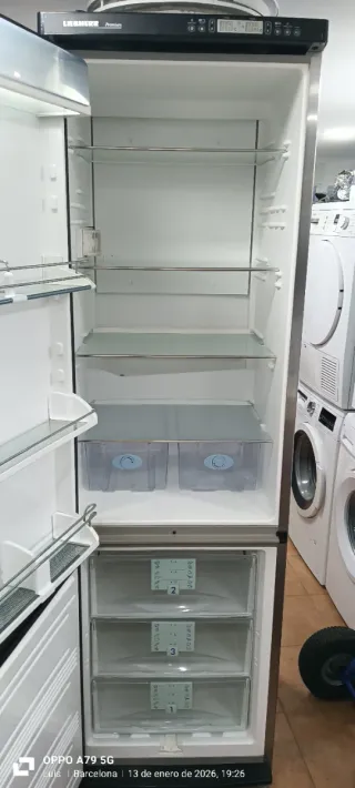 Nevera Combi Acero Inoxidable LIEBHERR