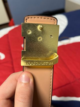 Cintura Louis Vuitton Marrone Nuova senza scatola