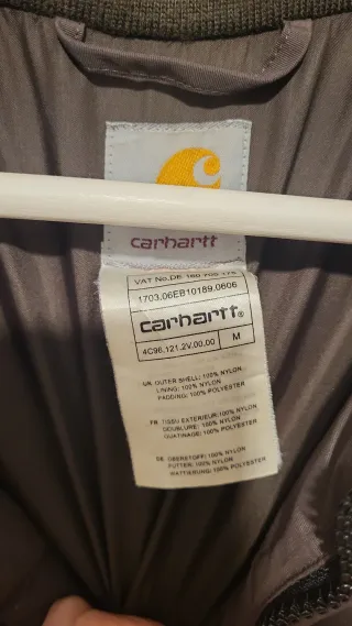 Abrigo Carhartt Marrón con Capucha