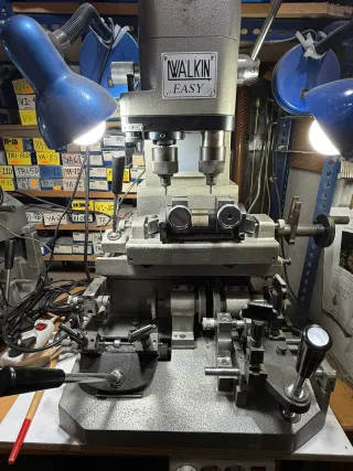 Máquina duplicadora de llaves Walkin Easy