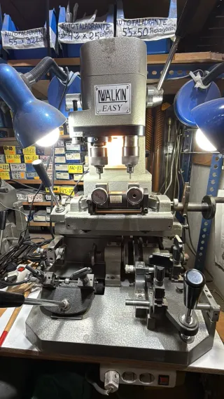 Máquina duplicadora de llaves Walkin Easy