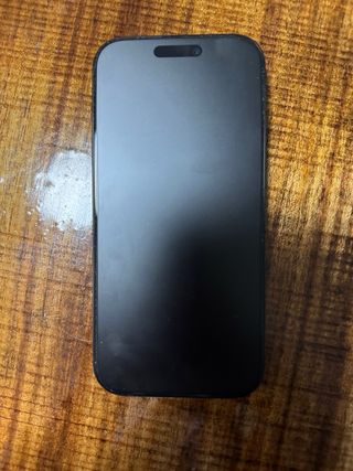 iPhone 16 Pro Negro