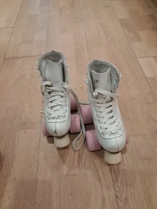 Patines 4 ruedas infantil talla 30
