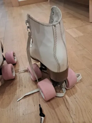 Patines 4 ruedas infantil talla 30