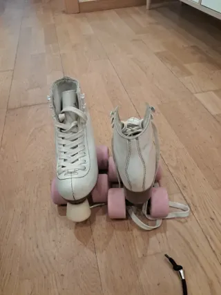 Patines 4 ruedas infantil talla 30