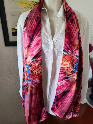 Pañuelo foulard estampado flores