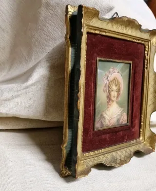 Miniatura Gentildonna Abito Rosa con Cornice