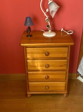 Conjunto Cómoda, Sinfonier y Mesitas Madera