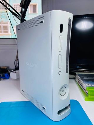 Xbox 360 Fat Jasper + Scatola + 6 Giochi + Controller Originale