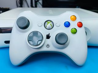 Xbox 360 Fat Jasper + Scatola + 6 Giochi + Controller Originale