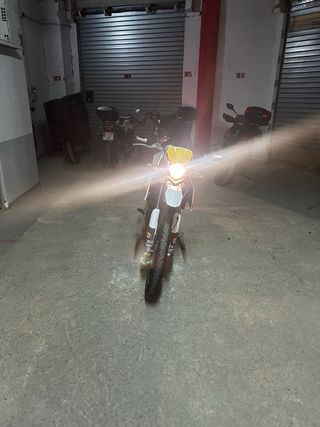 Moto Enduro 125cc  DSR UM EX