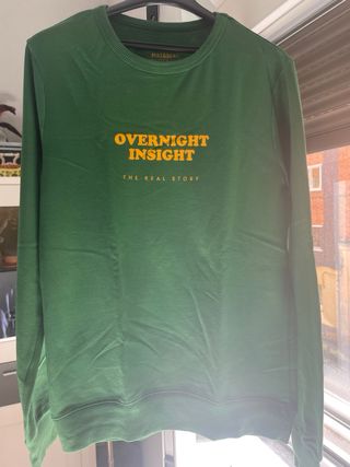 Sudadera verde Pull and bear - Talla M