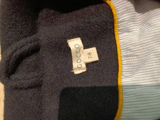 Confezione di sei cappotti per bambini, taglia 6-8 anni