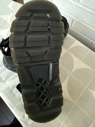 DR MARTENS ZEBZAG zuecos negros número 39