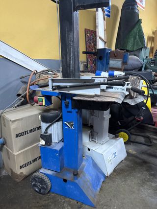 Astilladora de madera trifásica