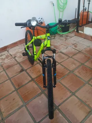 Bicicleta Rockrider 100