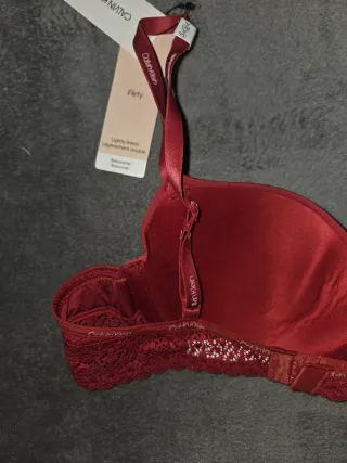 Sujetador Calvin Klein Burdeos 80A