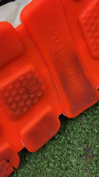 Scarpe donna nere e arancioni