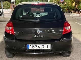 Renault Clio 2009