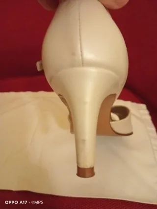 Zapatos de Novia Blancos y Dorados