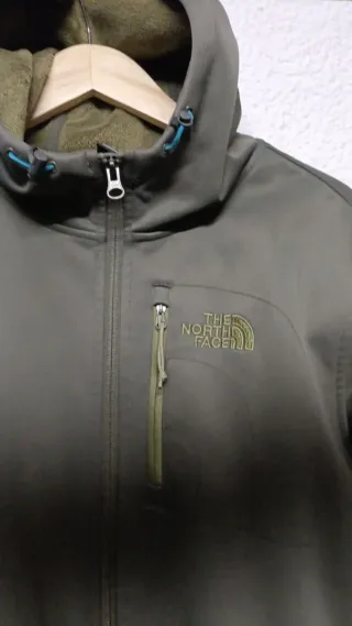 Cazadora The North Face Talla M/L caqui