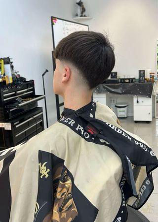 Barbero profesional a domicilio | peluquero