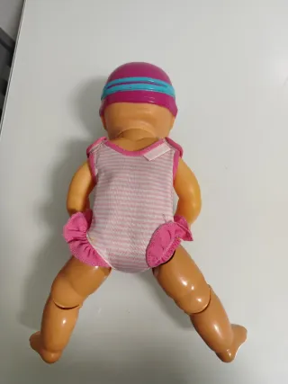 Nenuco Nadador con Flotador