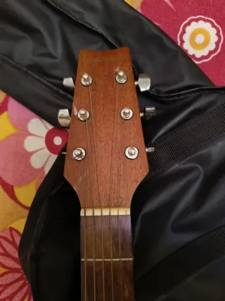 Guitarra Acústica Academy