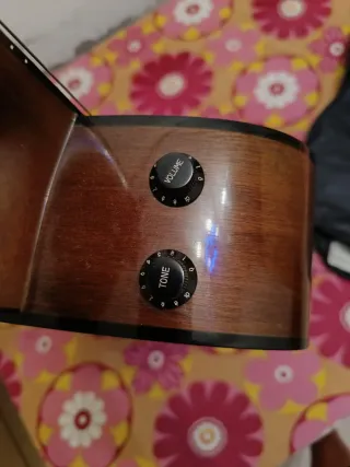 Guitarra Acústica Academy