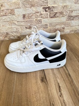 Nike Air Force 1 Blancas y Negras