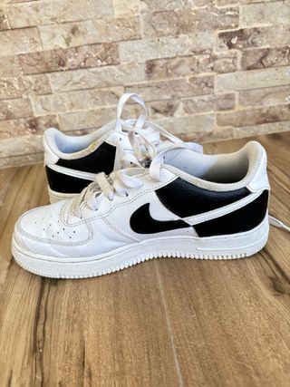 Nike Air Force 1 Blancas y Negras