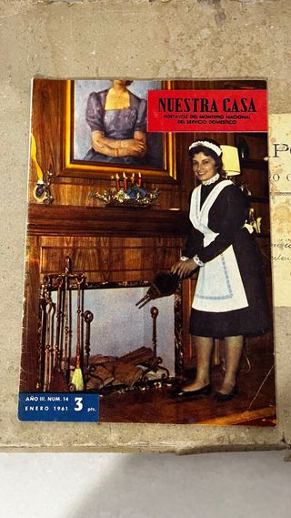 LOTE 11 Revistas NUESTRA CASA AÑO III