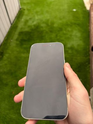 iPhone 15 128GB Dorado